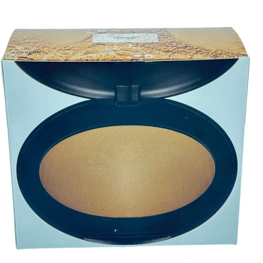 NWB Laura Gellar Baked Elements Foundation in Deep - .19oz